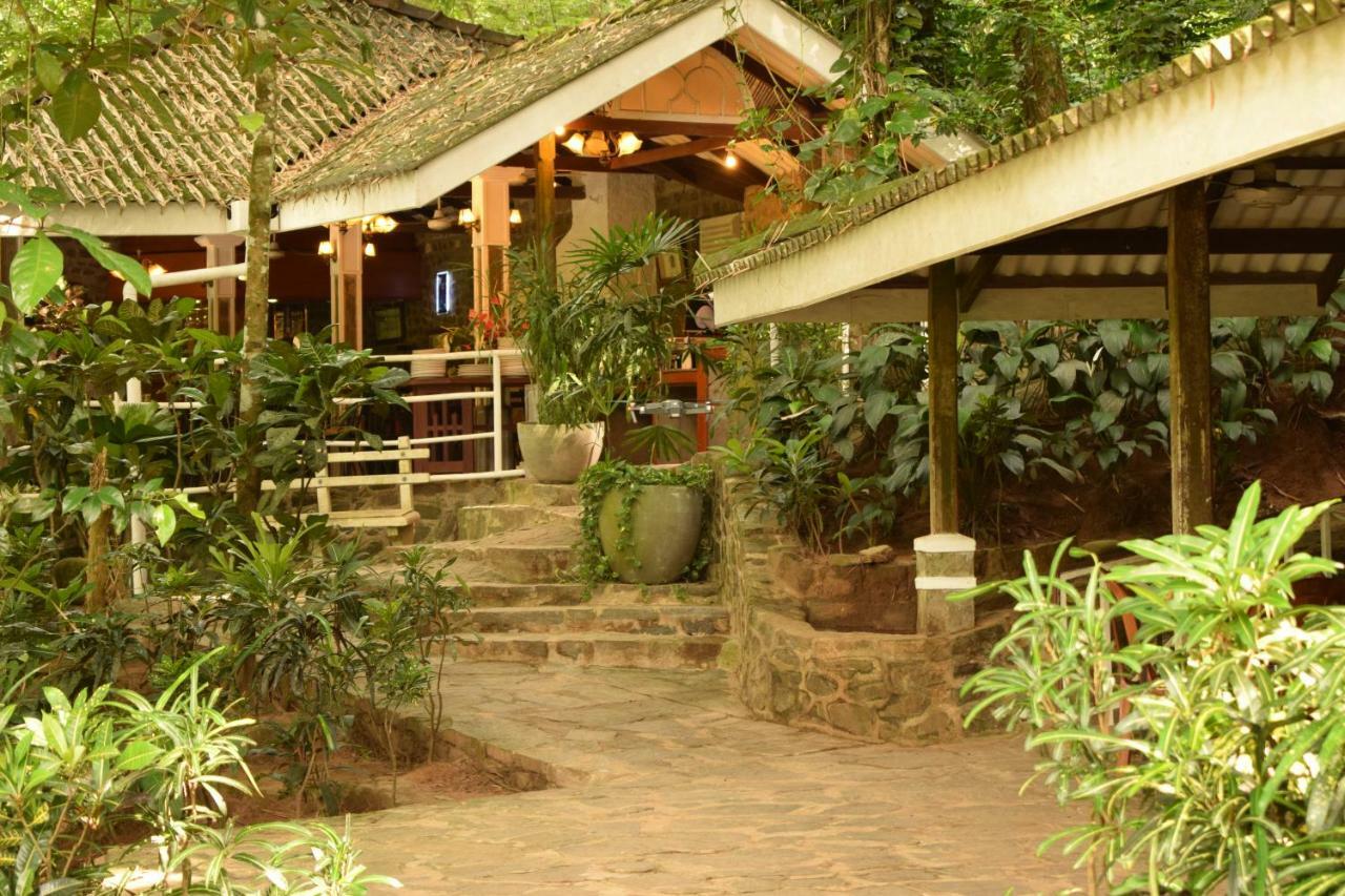 Plantation Hotel Helarambe Bagian luar foto